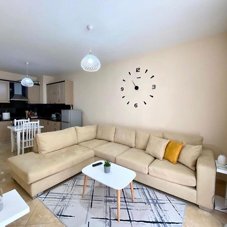 Chlo Apartment 2 ติรานา ภายนอก รูปภาพ